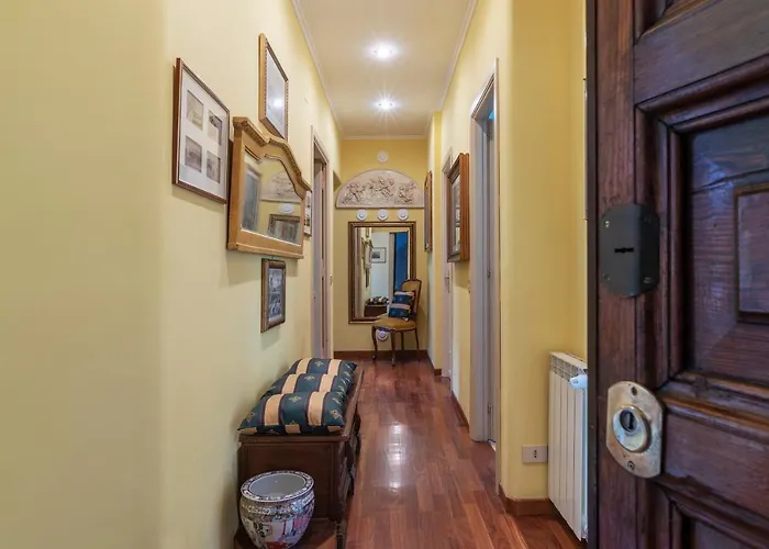 Guesthost - Monteverde Bright