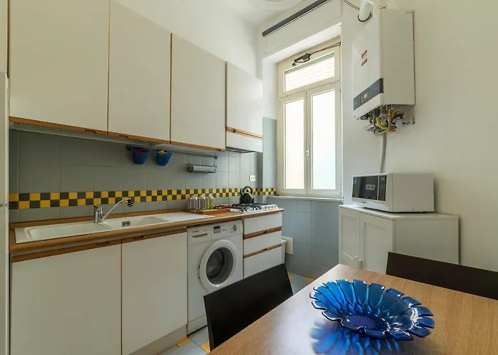 Daire Guesthost - Monteverde Bright *